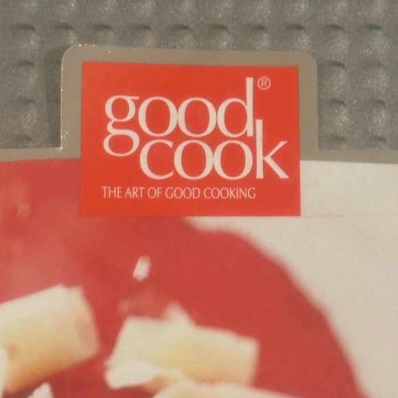 NEW Good Cook Springform Non - Stick 9” Pan - Picture 4 of 7